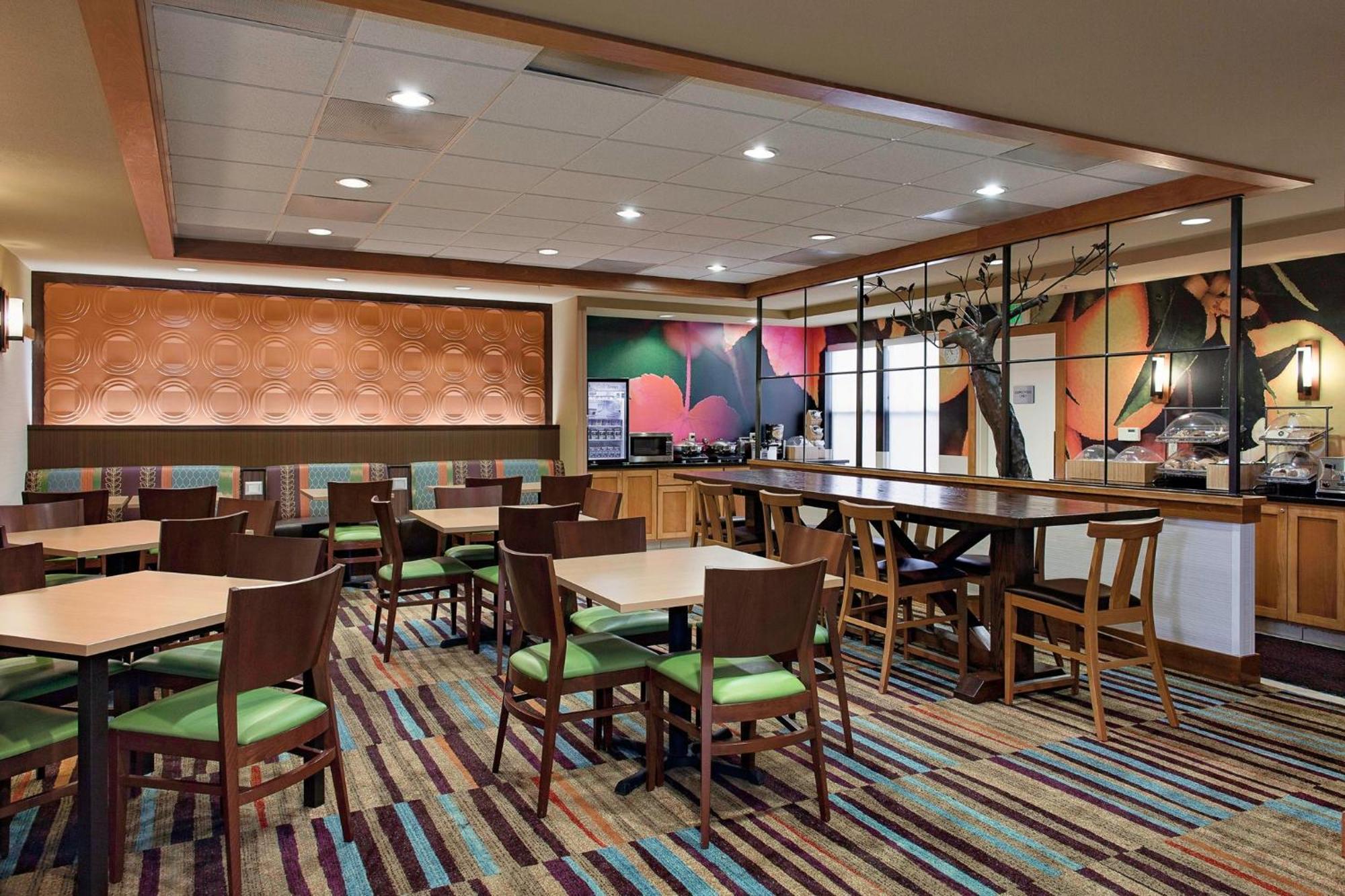 Fairfield Inn And Suites Santa Rosa Sebastopol Buitenkant foto