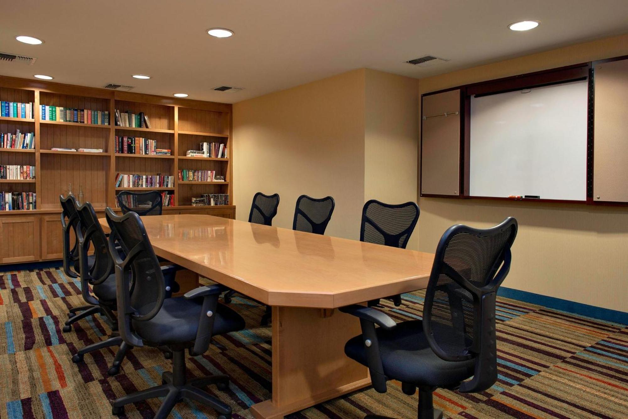Fairfield Inn And Suites Santa Rosa Sebastopol Buitenkant foto