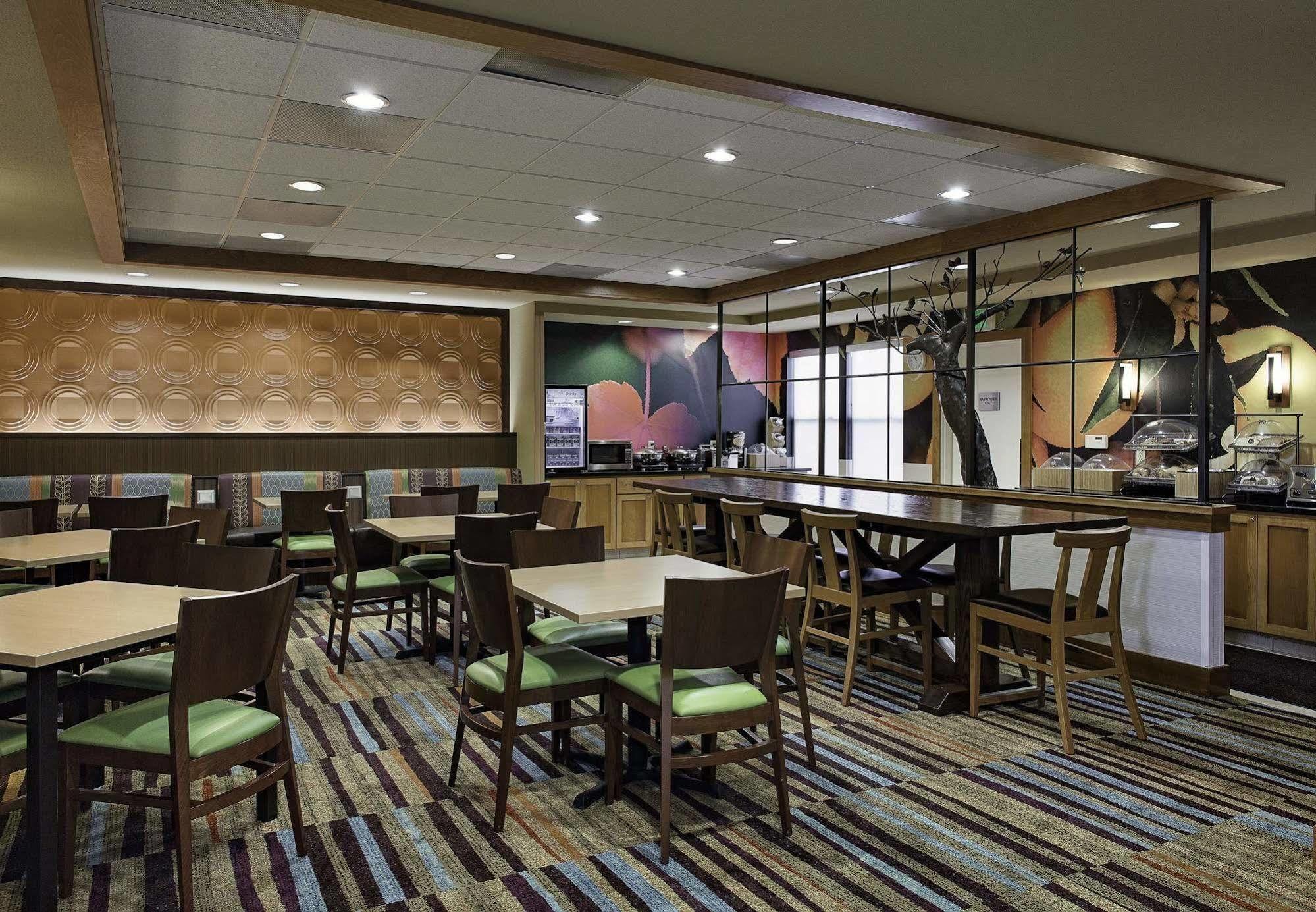 Fairfield Inn And Suites Santa Rosa Sebastopol Buitenkant foto