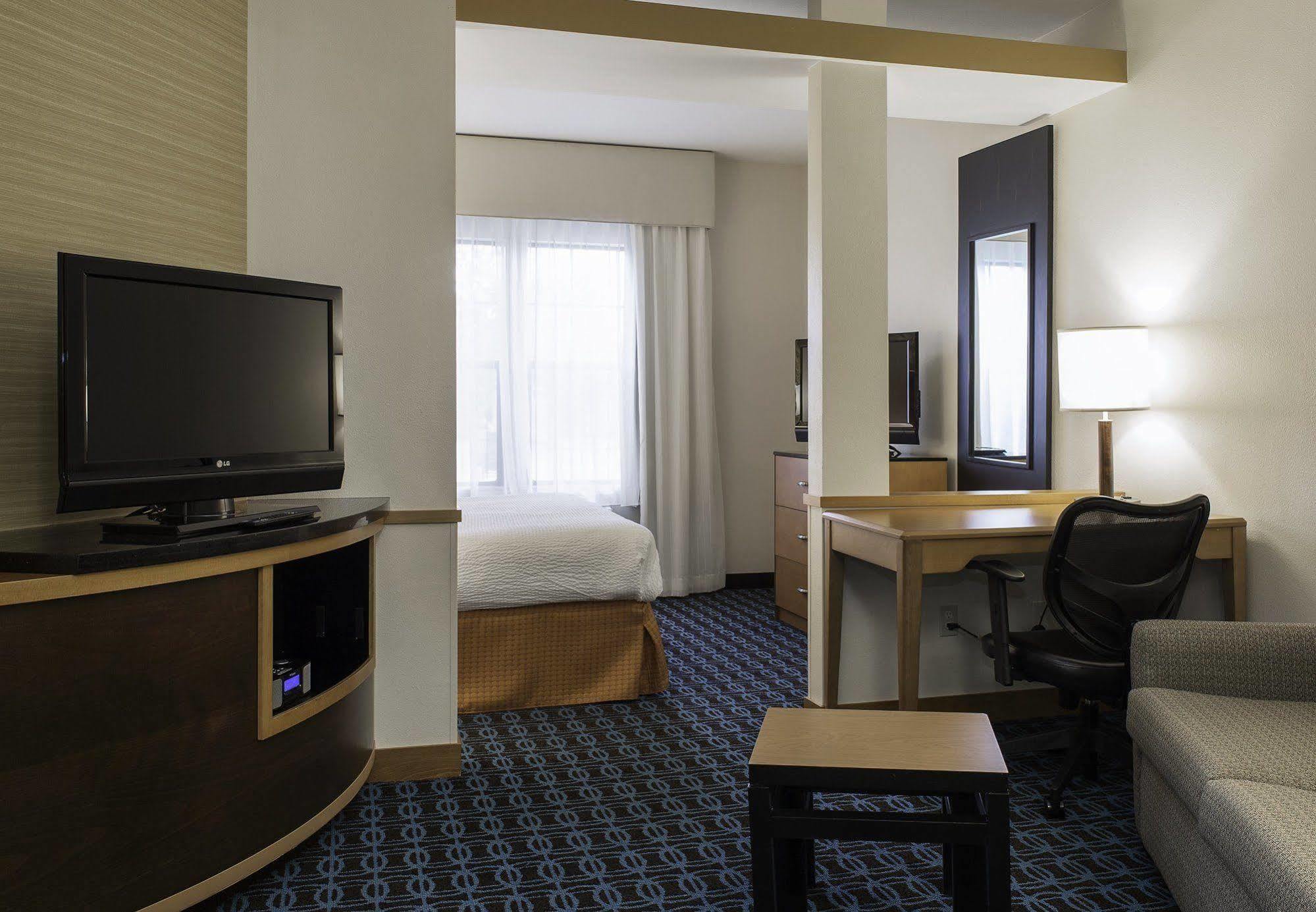 Fairfield Inn And Suites Santa Rosa Sebastopol Buitenkant foto