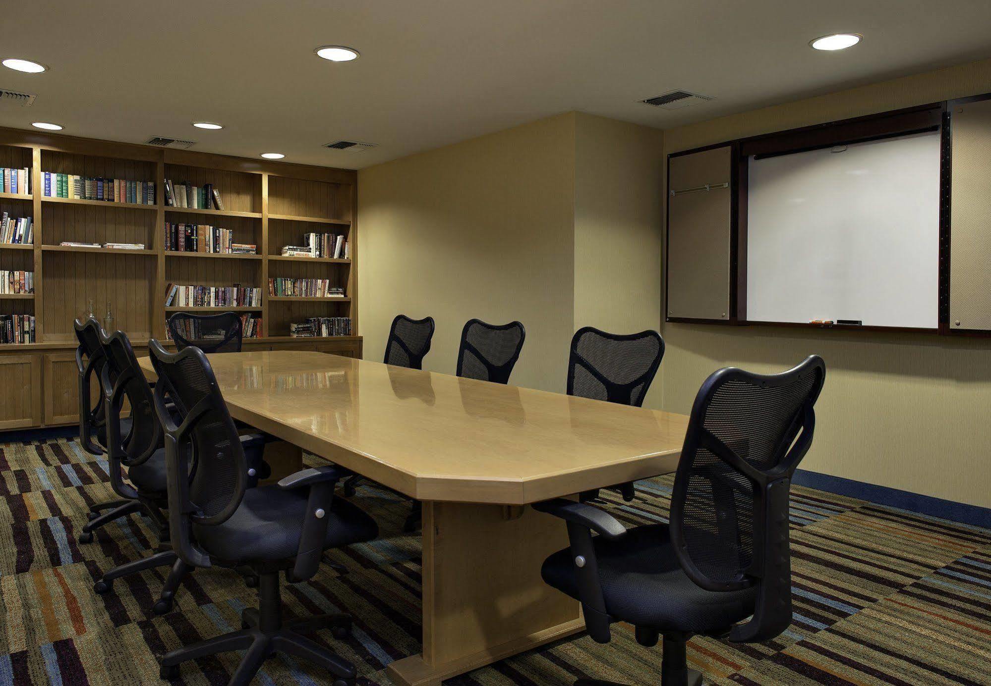 Fairfield Inn And Suites Santa Rosa Sebastopol Buitenkant foto